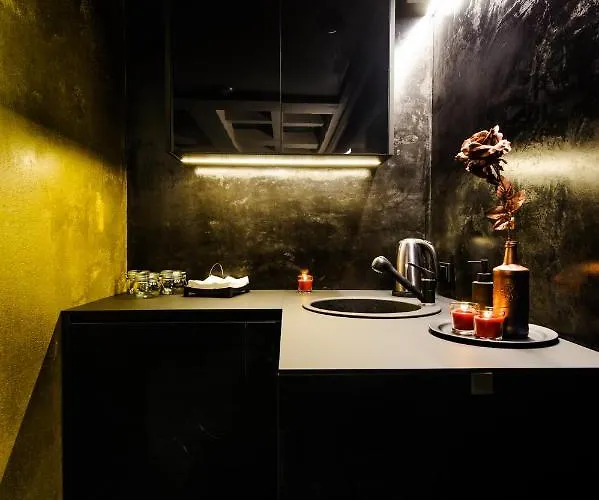 In Centre With Jacuzzi Bath Lägenhet *