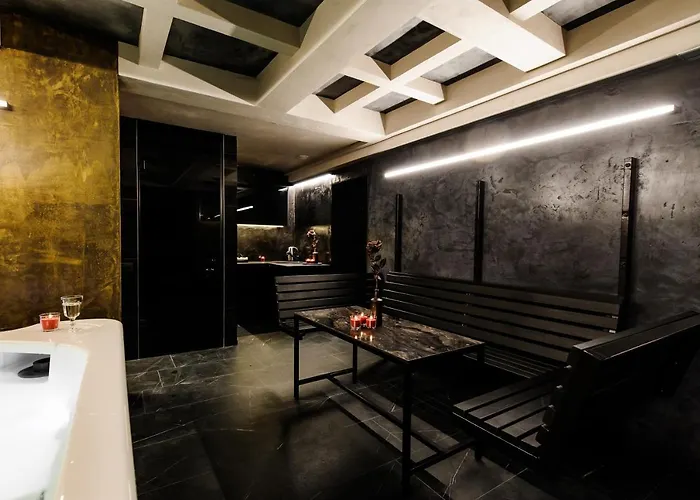 In Centre With Jacuzzi Bath Kaunas