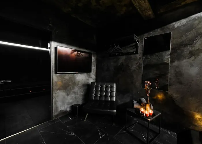 Lägenhet In Centre With Jacuzzi Bath